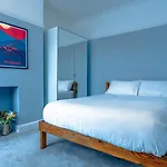 Σπίτι διακοπών Family & Pet-friendly Home, Near Park *