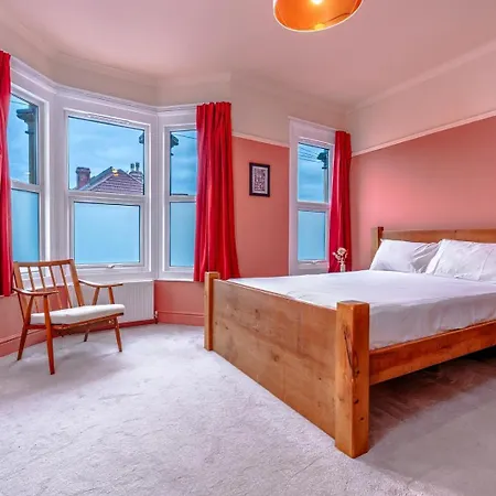 別荘 Family & Pet-friendly Home, Near Park *