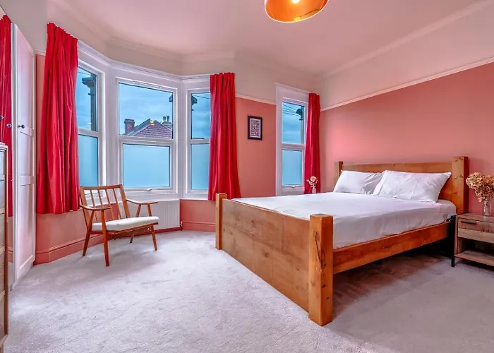 Ferienhaus Family & Pet-friendly Home, Near Park *