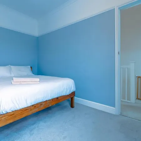 Vakantiehuis Family By Victoria Park With Garden